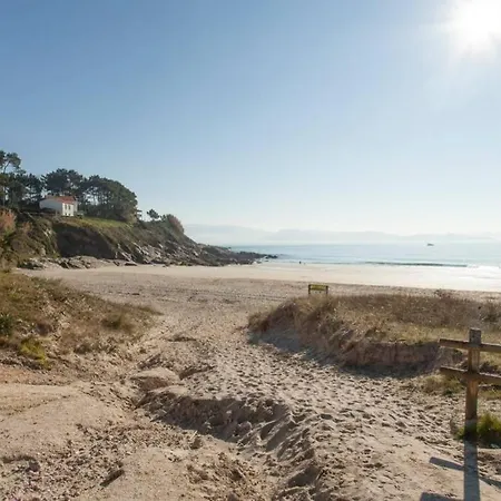 Rest In Sanxenxo - Arena De Canelas En 1ª Linea De Playa * פורטונובו